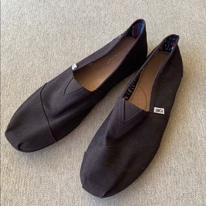 TOMS Mens Classic